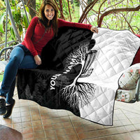 Black and White Disc Golf Tree Graphic Quilt with Roots Silhouette and Custom Name Design - Wonder Print Shop