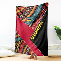 Mozambique Blanket with Red Black Geometric Design and Tribal Pattern - Wonder Print Shop