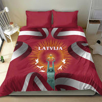 Latvia Bedding Set with Freedom Monument and Doves Graphic – 18 November 1918 Design
