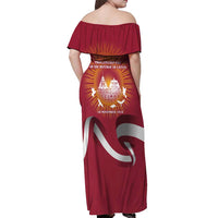 Latvia Off Shoulder Maxi Dress with Freedom Monument and Doves Graphic – 18 November 1918 Design