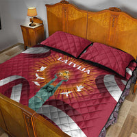 Latvia Quilt Bed Set with Freedom Monument and Doves Graphic – 18 November 1918 Design