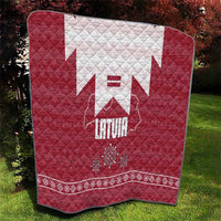 Latvia Quilt with National Coat of Arms and Knit Pattern – Three Stars One Heart Design