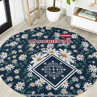 Latvia Round Carpet with Margrietina Daisy and Ethnic Pattern – Latvia in Bloom Floral Design