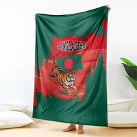 Bangladesh Flag Blanket with Royal Bengal Tiger Design