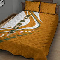 Cyprus Quilt Bed Set with Orange White Abstract Streak Design and Flag Emblem - Wonder Print Shop