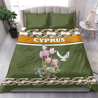 Cyprus Bedding Set with Cyclamen Flower Illustration Design and National Emblem - Wonder Print Shop