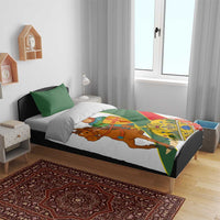 Hungary Bedding Set with Knight and Angel Illustration Design and National Crest - Wonder Print Shop