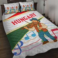 Hungary Quilt Bed Set with Folk Musician Illustration Design and Traditional Floral - Wonder Print Shop