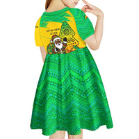 Congo Christmas Kid Short Sleeve Dress with African Santa Tribal Tree and Colorful Gift Design - Wonder Print Shop