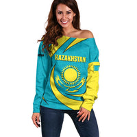 Kazakhstan National Flag Off Shoulder Sweater with Mangilik El Bald Eagle and Blue Tribal Pattern