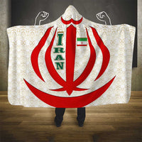 Iran Flag Pattern Hooded Blanket with Bold Red National Emblem Design