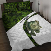Crappie Fishing Green Camo Quilt Bed Set with Leaf Camouflage and Custom Name Design - Wonder Print Shop