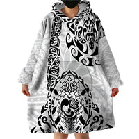 Hawaii Wearable Blanket Hoodie with Polynesian Turtle - Wonder Print Shop