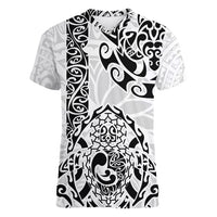 Hawaii Women V Neck T Shirt with Polynesian Turtle - Wonder Print Shop