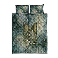 Khnum Ancient Egyptian Quilt Bed Set with Smoky Leaf, Ram Head Emblem, and Guardian of the Cataract - Wonder Print Shop