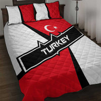 Turkey Flag and Modern Graphic Design Quilt Bed Set with Bold Red and Black Elements