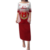 Turkey National Emblem and Cartoon Turkey Bird Puletasi with Red and White Gradient Design