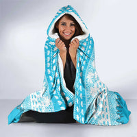 Honduras Christmas Hooded Blanket with National Emblem Palm Trees and Snowflake Pattern Design - Wonder Print Shop