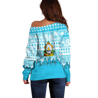 Honduras Christmas Off Shoulder Sweater with National Emblem Palm Trees and Snowflake Pattern Design - Wonder Print Shop