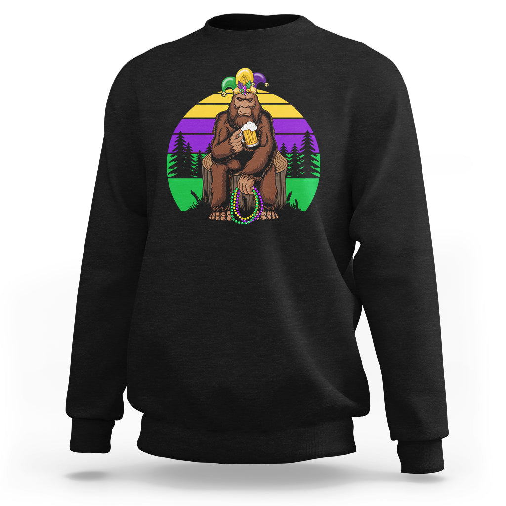 Mardi Gras Bigfoot Sasquatch Funny Beer Lover Sweatshirt