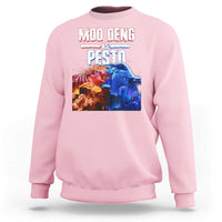 Funny Moo Deng VS Pesto Sweatshirt - Wonder Print Shop
