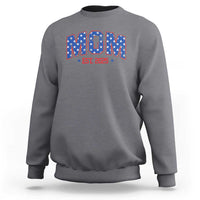 Mom Est 2025 Sweatshirt Patriotic America Flag New Mother