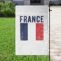 Vintage France Flag Distressed French Pride Patriotic Soccer Fan Graphic Garden Flag