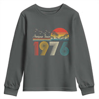 Awesome Since 1976 Birthday Youth Sweatshirt Vintage 50th 50 Year Old Bday Gifts