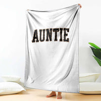 Auntie Throw Blanket Retro Varsity New Aunt Letter Print