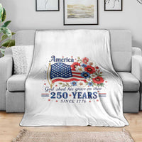 USA 250th Anniversary Flag Floral Graphic Throw Blanket 250 Years America Patriot 4th of July Patriotism Gift