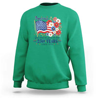 USA 250th Anniversary Flag Floral Graphic Sweatshirt 250 Years America Patriot 4th of July Patriotism Gift