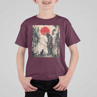 Vintage Japanese Art Bigfoot Samurai Warrior and Black Cat T Shirt For Kid Sasquatch Lovers Vintage Graphic Ukiyo-e Art