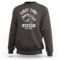Girl Dad Est. 2025 Sweatshirt Fist Time Daddy To Be