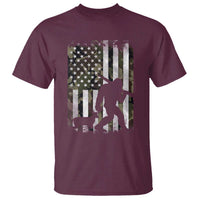 Bigfoot Deer Hunting T Shirt Camo US Flag Deer Elk Buck Hunting Hunter Dad