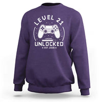 Level 21 Unlocked Video Gamer 21st Birthday Gift Sweatshirt Vintage 2005 21 Year Old Gift