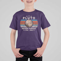Never Forget Pluto T Shirt For Kid 1930-2006 Retro Style Funny Space Science - Wonder Print Shop