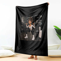 Disgusting Gym Girl Funny Workout Meme Throw Blanket Humor Fitness Lovers