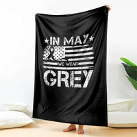 Brain Cancer Awareness Throw Blanket In May We Wear Gray US Flag
