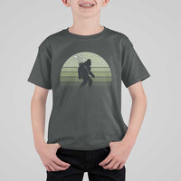 Bigfoot Golfer T Shirt For Kid Funny Sasquatch Golfing Golf Balls - Wonder Print Shop