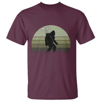 Bigfoot Golfer T Shirt Funny Sasquatch Golfing Golf Balls - Wonder Print Shop