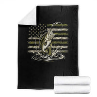 Vintage Bass Fishing Camouflage Throw Blanket Patriotic Largemouth Bass Angler Fishing Lovers Fisherman Camo US Flag