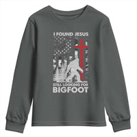 Retro I Found Jesus Still Looking For Bigfoot Youth Sweatshirt Camouflage US American Flag Camo