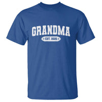 Grandma Est 2026 T Shirt Promoted To Grandparents Mothers Day