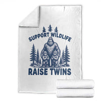 Support Wildlife Raise Twins Throw Blanket Twin Dad Mom Parent Bigfoot Family