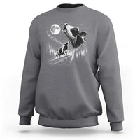 Cow Howling at Moon Vintage 90s Graphic Sweatshirt Retro Farm Animal Country Western Gift
