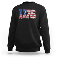 Distressed Faux Patchwork 1776 USA Flag Sweatshirt Vintage Effect Printing Patriotic Graphic 4th Of July Independence Day