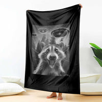 Racoon Meme Throw Blanket Selfie With Alien UFO - Wonder Print Shop