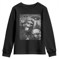 Bigfoot Selfie With Alien Youth Sweatshirt UFO Funny Sasquatch Rock On Hand Sign - Wonder Print Shop