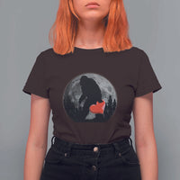 Bigfoot Heart Valentines Day T Shirt For Women Funny Valentine Sasquatch Lovers