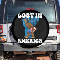 Funny 4th Of July Bigfoot Lost In America Spare Tire Cover Patriotic Sasquatch Rocket Footprint Fireworks - Wonder Print Shop